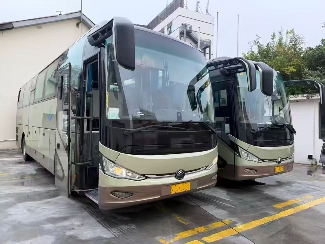 Μεταχειρισμένο λεωφορείο Yutong 50 θέσεων Diesel Zimbabwe Congo Weichai Engine Tour Interurban Intercity Buses Rhd/Lhd