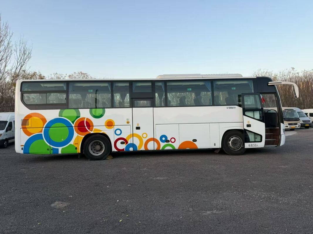 Μεταχειρισμένα Πολυτελή Λεωφορεία Yutong Zk6119 Yuchai 330hp Φύλλα Σούστας 50 Θέσεις Πολυτελής Μεταφορά με Κλιματισμό για Τουρισμό ή Μεγάλες Αποστάσεις