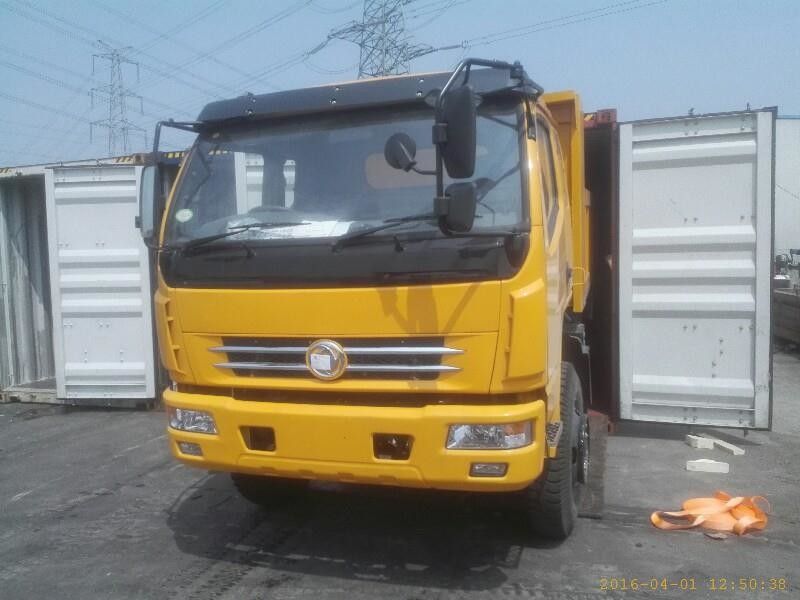 4×2 Tipper Drive χρησιμοποιημένα τρόπος φορτηγών Dongfeng πρότυπα εκπομπής 3 εμπορικών σημάτων ευρο-