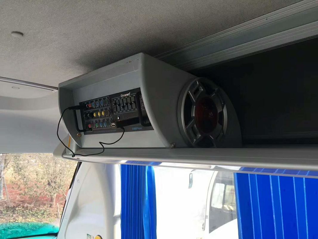 Ηλεκτρονική πόρτα έτους 39 χρησιμοποιημένη καθίσματα λεωφορείων 2013 YUTONG με τον ασφαλή αερόσακο τουαλετών