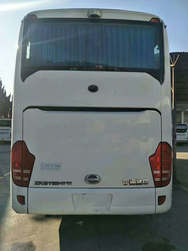 Το εμπορικό σήμα Yutong χρησιμοποίησε το έτος λεωφορείων το 2014 λεωφορείων εννέα τοις εκατό νέο με τη μηχανή diesel 39 καθισμάτων