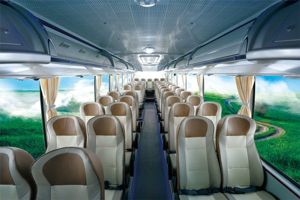 Το diesel έτους 68 καθισμάτων το 2013 χρησιμοποίησε το λεωφορείο λεωφορείων με εξοπλισμένα A/$l*c ευρο- ΙΙΙ πρότυπα εκπομπής