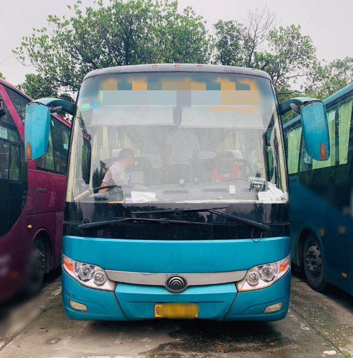 6127 Μοντέλο Diesel Yutong Μεταχειρισμένο λεωφορείο Tour 55 θέσεων 2011 Έτος LHD ISO πέρασε