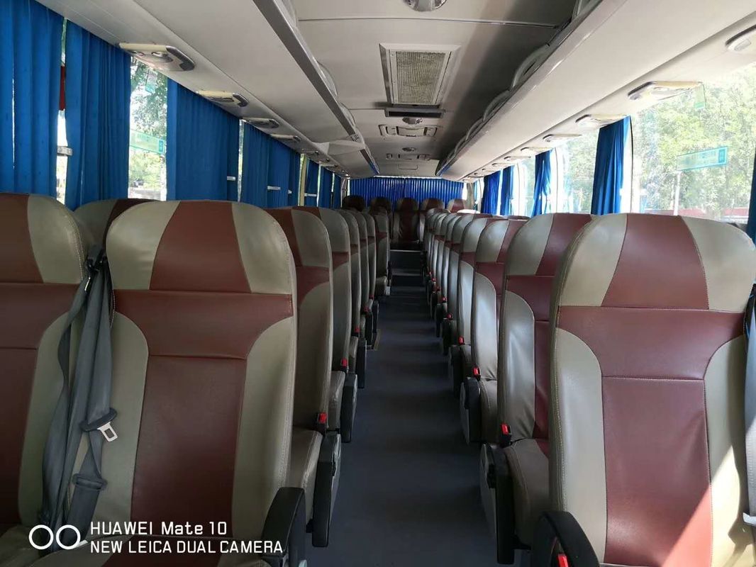 Λεωφορείο Zk 6122 τουριστών από δεύτερο χέρι Yutong diesel λεωφορείο λεωφορείων 55 Seater με το βίντεο εναλλασσόμενου ρεύματος