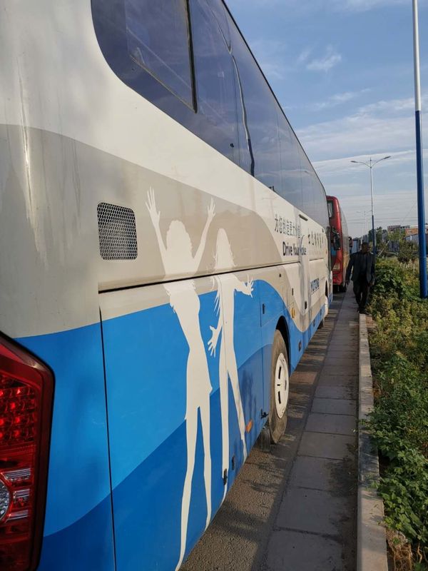 6122HQ9A 51 αριστερό Drive μηχανών diesel λεωφορείων ακτοφυλάκων καθισμάτων χρησιμοποιημένο Yutong με το A/$l*c
