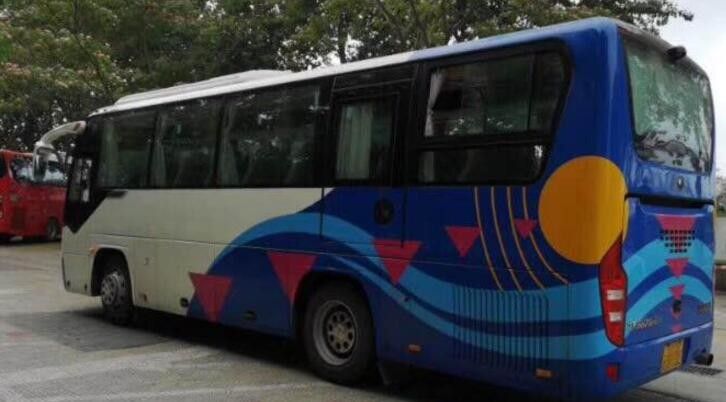 39 καθίσματα 260HP χρησιμοποιούμενα ανώτατο έτος 8995 X 2480 X 3330mm ταχύτητας 2010 λεωφορείων 100km/Χ Yutong