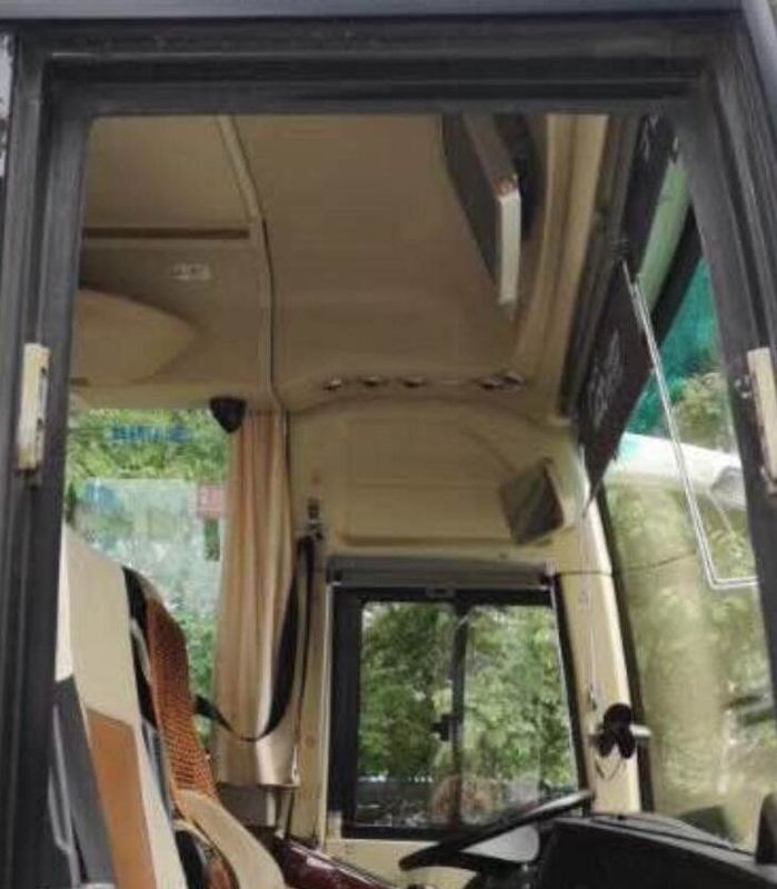 39 καθίσματα 260HP χρησιμοποιούμενα ανώτατο έτος 8995 X 2480 X 3330mm ταχύτητας 2010 λεωφορείων 100km/Χ Yutong