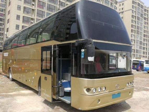 6120 διαμορφώστε Deisel 61 χρησιμοποιημένο καθίσματα εμπορικό σήμα Youngman έτους λεωφορείων το 2011 επιβατών