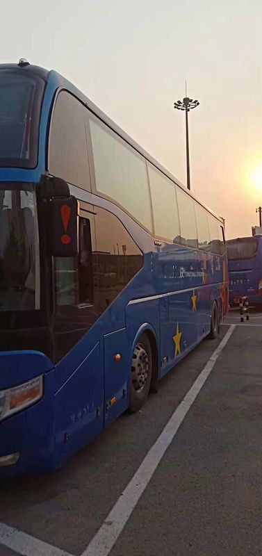 6127 διαμορφώστε έτος 51 καθίσματα LHD ISO πετρελαιοκίνητων χρησιμοποιημένο το Yutong τουριστηκών λεωφορείων το 2013 που περνούν με τον αερόσακο