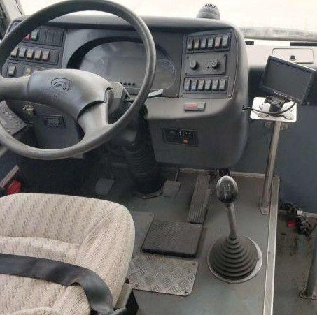 Χρησιμοποιημένο λεωφορείων CNG Yutong αστικό λεωφορείο 19000KM πόλεων 70 καθισμάτων LHD λεωφορείο λεωφορείων τουριστών απόστασης σε μίλια