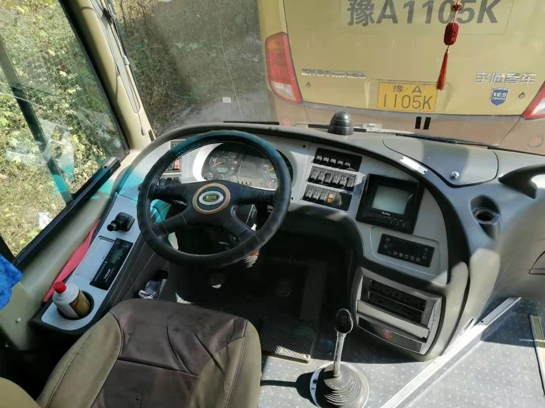 Άσπρο έτος 39 καθίσματα Yutong 6908 καλής συνθήκης 2010 λεωφορείων χεριών χρώματος 2$ο πρότυπο