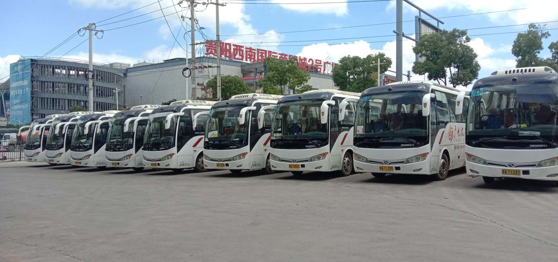 Το diesel 168kw Kinglong XMQ6898 2015 έτους χρησιμοποίησε το λεωφορείο 39/45 λεωφορείων καθίσματα πολυτέλειας καθισμάτων
