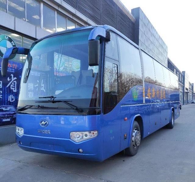 Υψηλότερο KLQ6129 53 οπίσθια μηχανή καθισμάτων χρησιμοποίησε το διπλό χάλυβα Chiassis πορτών λεωφορείων λεωφορείων