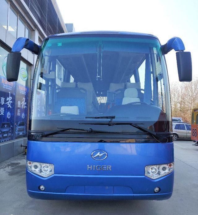Υψηλότερο KLQ6129 53 οπίσθια μηχανή καθισμάτων χρησιμοποίησε το διπλό χάλυβα Chiassis πορτών λεωφορείων λεωφορείων