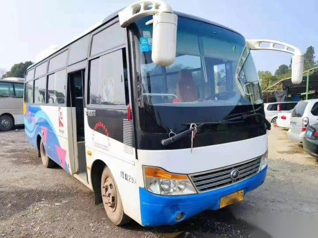 ISO Yutong ZK6752D 29 ενιαίες πόρτες πλαισίων χάλυβα λεωφορείων επιβατών καθισμάτων χρησιμοποιημένες LHD