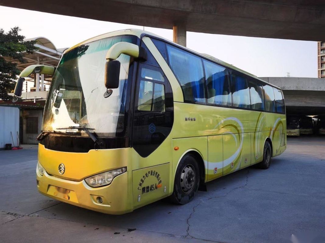 Η χρησιμοποιημένη καλή συνθήκη οδήγησης λεωφορείων αημένη λεωφορείο με το ευρώ ΙΙΙ εναλλασσόμενου ρεύματος πρότυπα καθίσματα XML6102 45 χρησιμοποίησε το χρυσό λεωφορείο δράκων