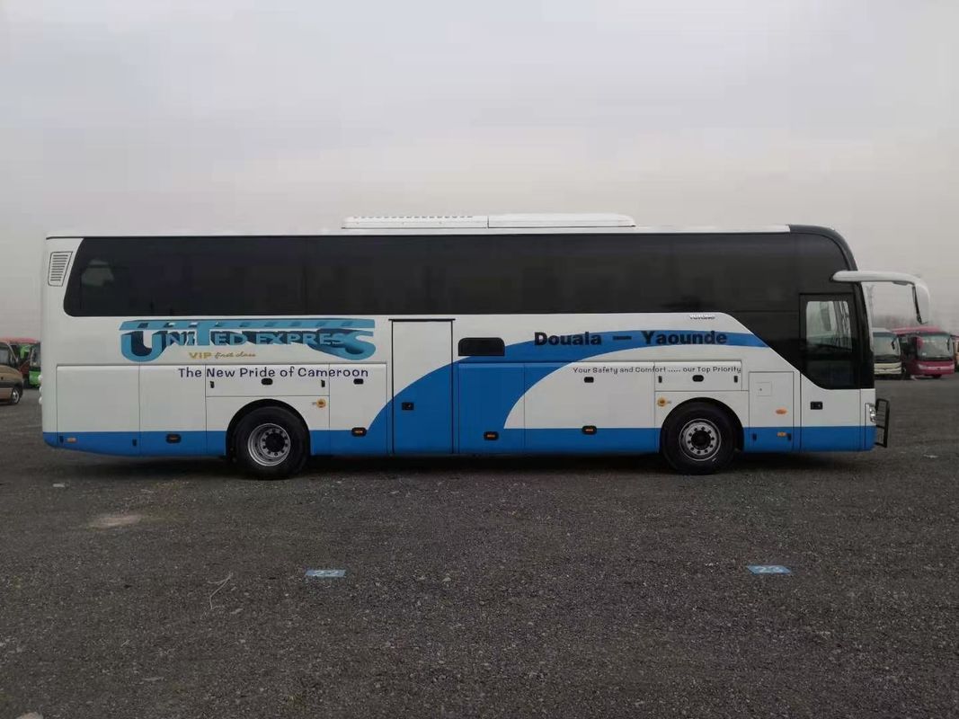 Ολοκαίνουργιο λεωφορείο ZK6122H9 Yutong με το άσπρο χρώμα 55 καθισμάτων στην οπίσθια μηχανή προώθησης