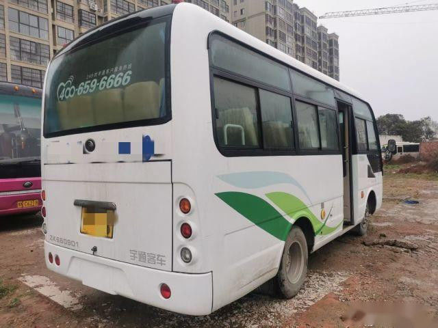 Τα χρησιμοποιημένα λεωφορεία Zk6609d1 19 μηχανή 85Kw Yutong Yuchai καθισμάτων χρησιμοποίησαν το μίνι χαμηλό χιλιόμετρο πορτών λεωφορείων ενιαίο