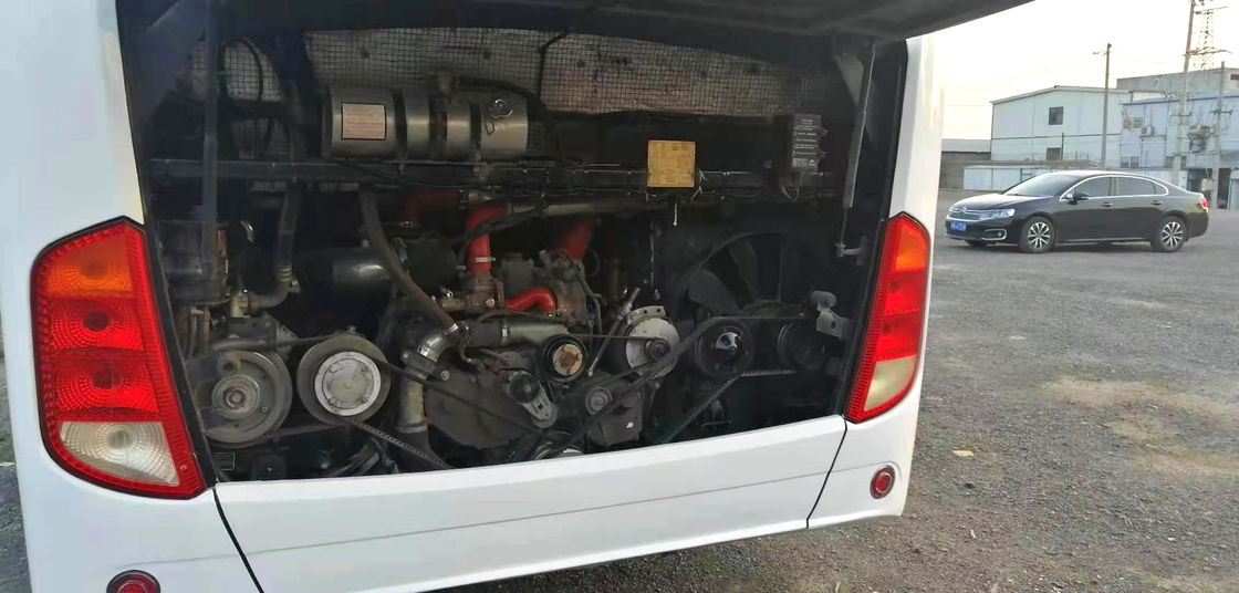 Χρησιμοποιημένο λεωφορείο ZK6110 51 Yutong χρησιμοποιημένες καθίσματα αημένες οδηγώντας πλαίσια διπλές πόρτες χάλυβα τουριστηκών λεωφορείων