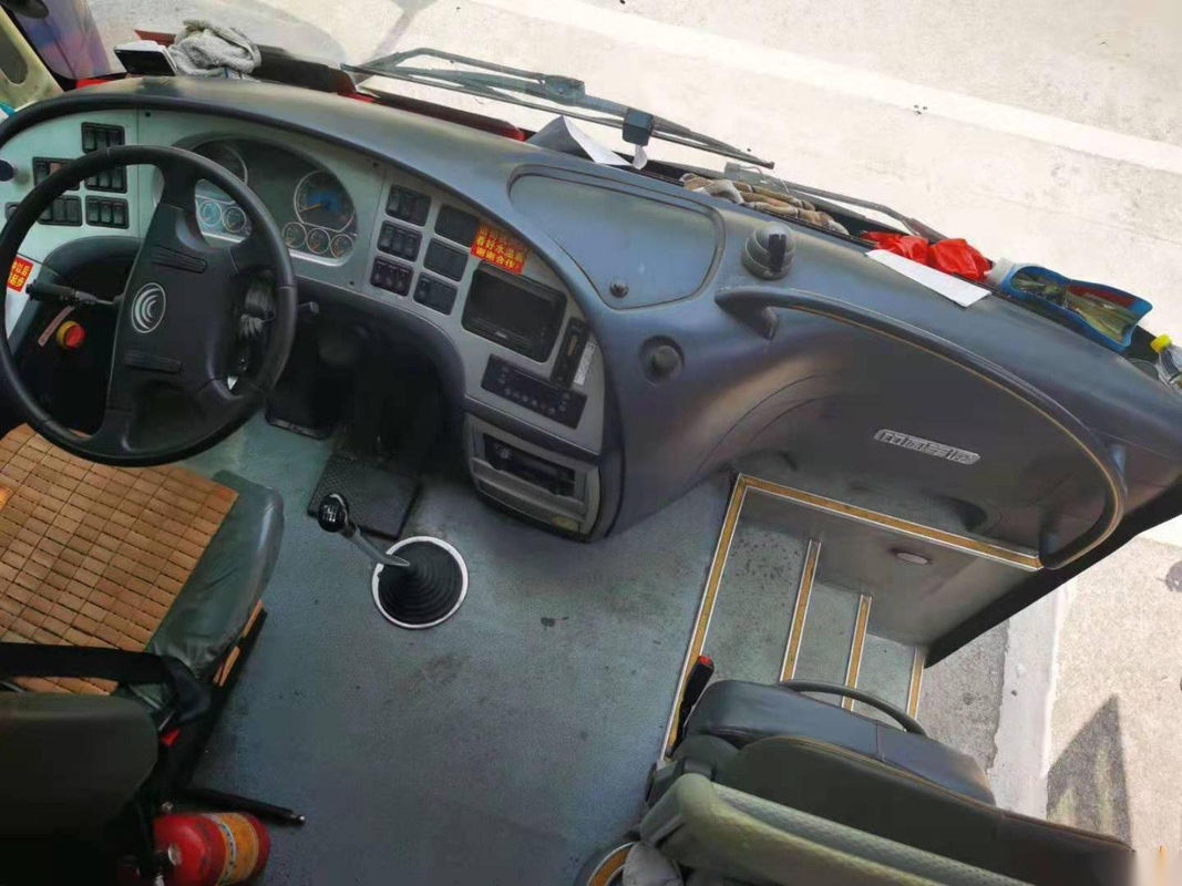 Τα χρησιμοποιημένα πρότυπα ZK6110 47 τουριστηκών λεωφορείων καθίσματα Yutong ευρο- ΙΙΙ Nude συσκευασία μηχανών Yuchai πορτών που αφήνεται διπλασιάζουν την οδήγηση
