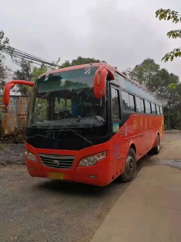 44 τα καθίσματα χρησιμοποίησαν Yutong ZK6102D χρησιμοποιημένες τις λεωφορείο λεωφορείων λεωφορείων το 2014 μηχανές diesel οδήγησης LHD μηχανών έτους μπροστινές