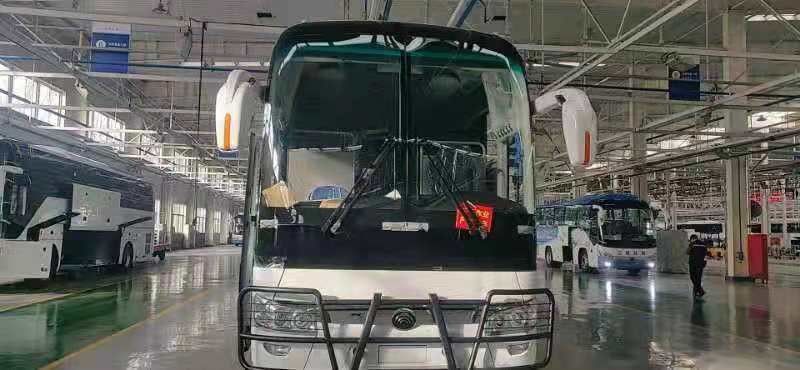 Νέο λεωφορείο 55 καθισμάτων Yutong ZK6112H9 νέα οπίσθια μηχανή μηχανών diesel οδήγησης LHD λεωφορείων λεωφορείων λεωφορείων νέα