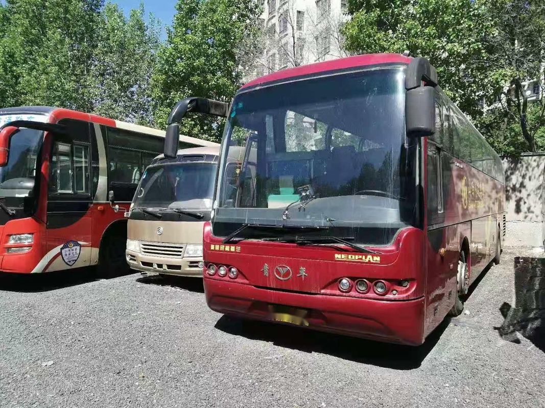Οι χρησιμοποιημένες διπλές πόρτες αερόσακων πλαισίων 48seats λεωφορείων NEOPLAN Youngman άφησαν στην οδήγηση το οπίσθιο χρησιμοποιημένο μηχανή λεωφορείο επιβατών