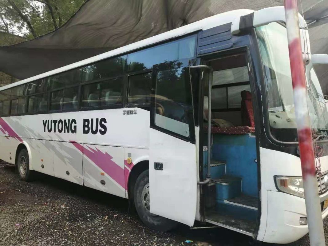 54 καθισμάτων 2010 χρησιμοποιημένος έτος Yutong λεωφορείων ZK6112D οδηγός μηχανών LHD diesel μπροστινός που δεν οδηγεί κανένα ατύχημα