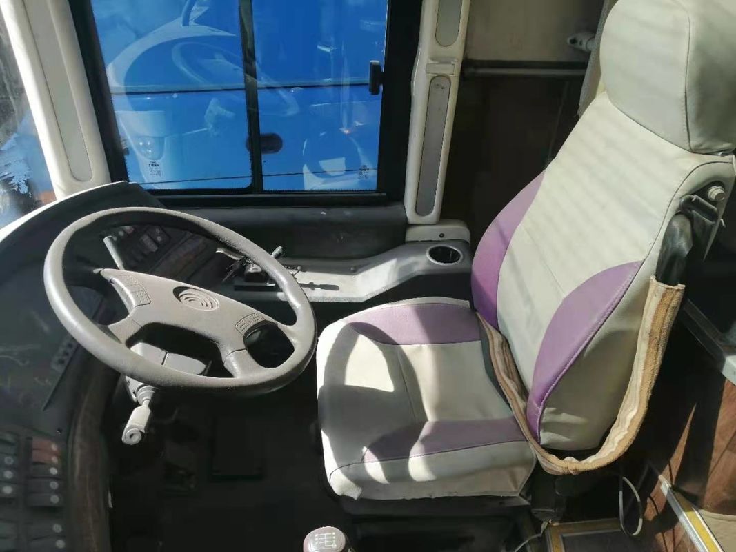 Το χρησιμοποιημένο δεξί Drive 55 εμπορικών σημάτων ZK6127 Yutong τουριστηκών λεωφορείων οπίσθια μηχανή καθισμάτων χρησιμοποίησε τις διπλές πόρτες λεωφορείων λεωφορείων