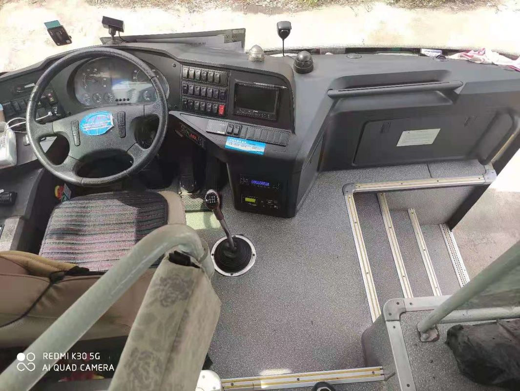 Το χρησιμοποιημένο Yutong λεωφορείο 41 επιβατών λεωφορείων χρησιμοποιημένο ZK6107 καθίσματα διπλασιάζει τις πόρτες χρησιμοποιούμενες χαμηλό χιλιόμετρο Chiassis χάλυβα λεωφορείων λεωφορείων