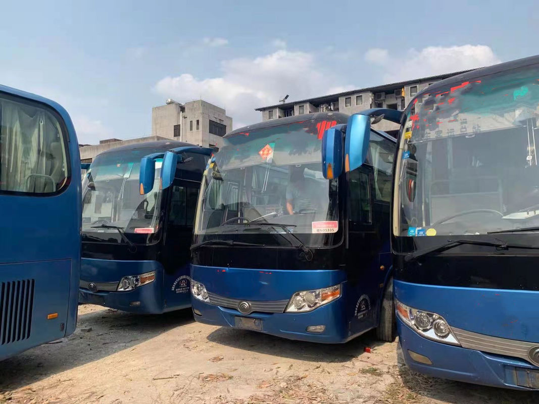 Το χρησιμοποιημένο Yutong λεωφορείο 41 επιβατών λεωφορείων χρησιμοποιημένο ZK6107 καθίσματα διπλασιάζει τις πόρτες χρησιμοποιούμενες χαμηλό χιλιόμετρο Chiassis χάλυβα λεωφορείων λεωφορείων