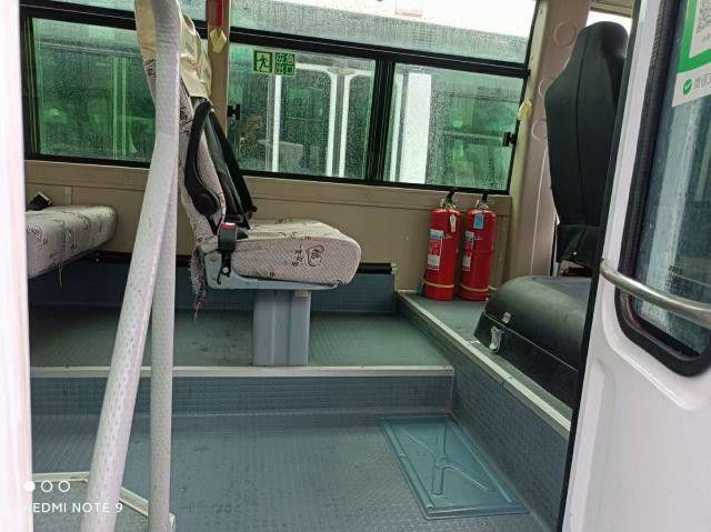 Το χρησιμοποιημένο λεωφορείο 22 Dongfeng καθίσματα χρησιμοποίησε τη μίνι λεωφορείων EQ6660 Weichai μηχανών 96kw το 2020 καλή συνθήκη χιλιομέτρου έτους χαμηλή
