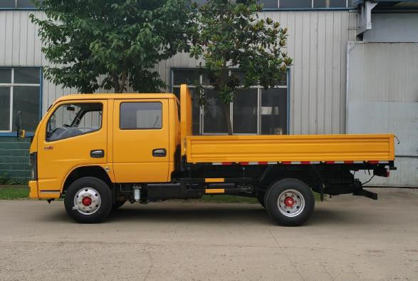 Ολοκαίνουργιο Tipper φορτηγών απορρίψεων Shacman Dongfeng FAW τρακτέρ δεξαμενών πετρελαίου τιμών 80L φορτηγών φορτίου φτηνό μίνι 10-20 Τ ελαφρύ φορτηγό