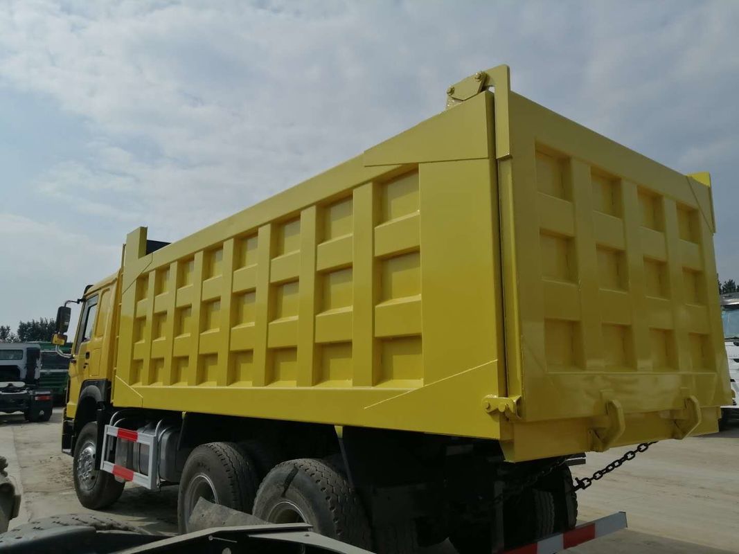 Χρησιμοποιημένη Tipper φορτηγών απορρίψεων φορτηγών απορρίψεων SINOTRUK HOWO 6x4 πώληση φορτηγών στη Γκάνα για το φτηνό χρησιμοποιημένο φορτηγό απορρίψεων πώλησης