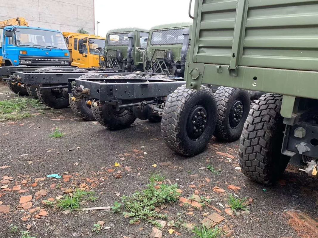 4x4 από τα πλαίσια στρατιωτικών οχημάτων φορτηγών τροχόσπιτων φορτηγών ερήμων Dongfeng 6x6 πλαισίων οδικών φορτηγών