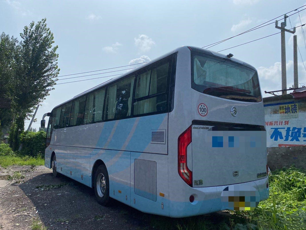 Χρησιμοποιημένο χρυσό δράκων λεωφορείων 45seats χειρωνακτικό κιβωτίων ταχυτήτων λεωφορείο τουριστών πολυτέλειας Lhd μηχανών diesel οπίσθιο