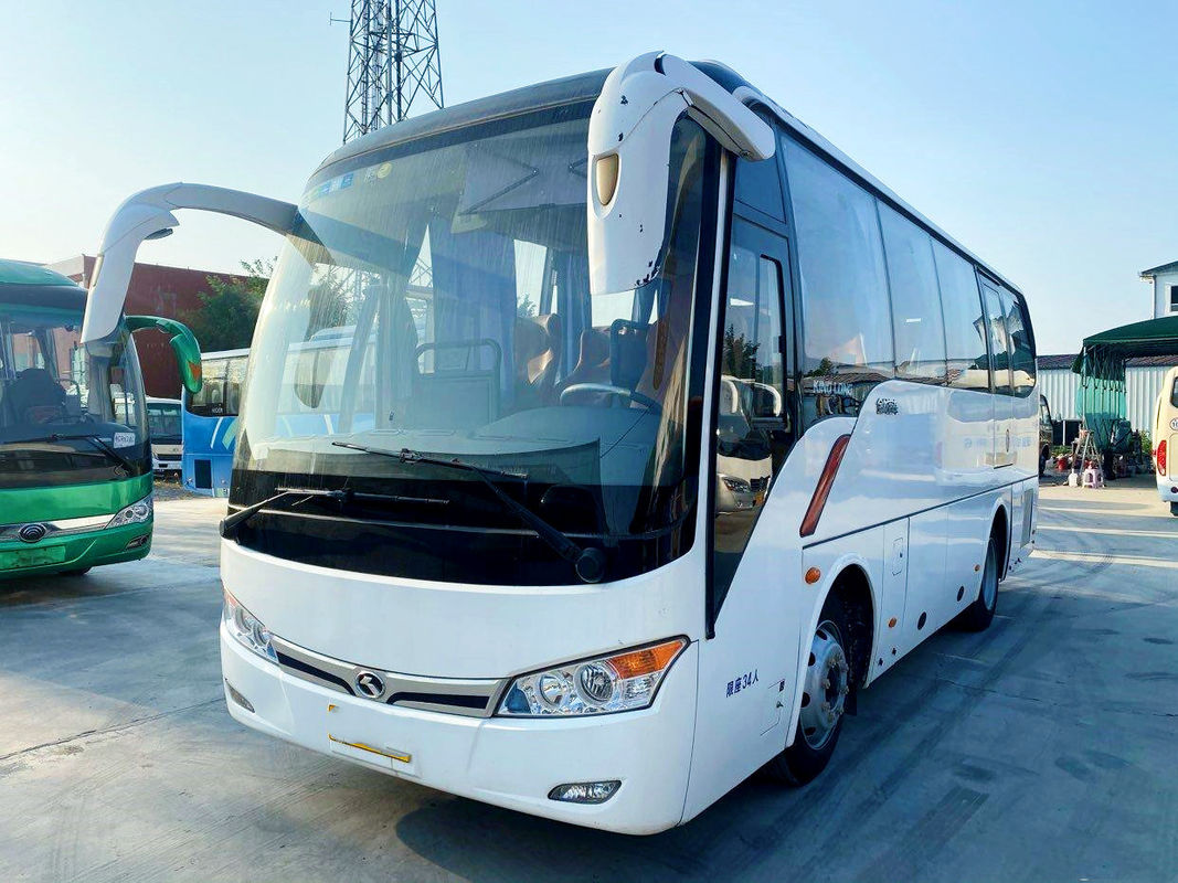 Το χρησιμοποιημένο τουριστηκό λεωφορείο Kinglong XMQ6802 χρησιμοποίησε το λεωφορείο 34 ευρο- 5 πλαίσια χάλυβα μηχανών Yuchai καθισμάτων υψηλά - ποιότητα