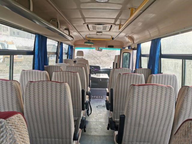 Ελάχιστο λεωφορείο Prix 29 λεωφορείων ZK6729d Yutong μπροστινή μηχανή επιχειρήσεων εμπορικών συναλλαγών κατασκευαστών λεωφορείων καθισμάτων