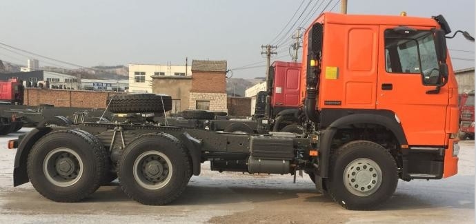 Ολοκαίνουργιο φορτηγό τρακτέρ τρόπου Drive φορτηγών 6x4 τρακτέρ HOWO 371HP
