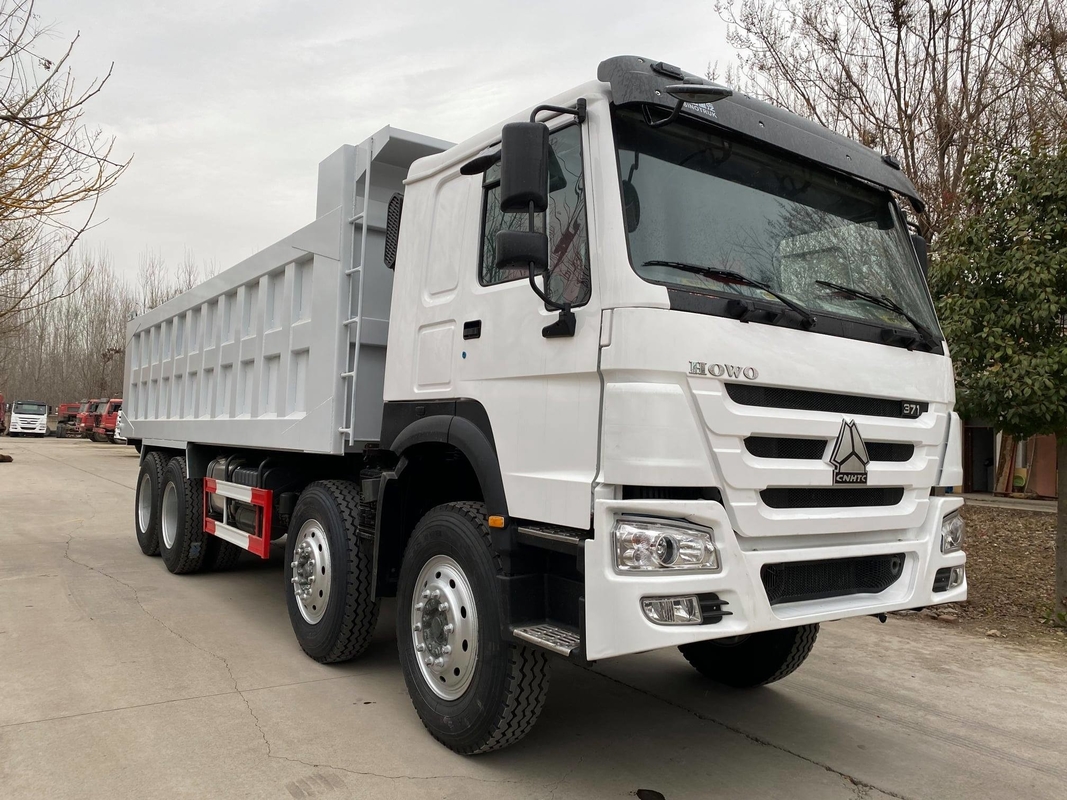 Χρησιμοποιημένο Sinotruk Howo 317Hp ευρο- 2 χειρωνακτικό 4X2 6X4 8X4 φορτηγό τρακτέρ diesel επικεφαλής