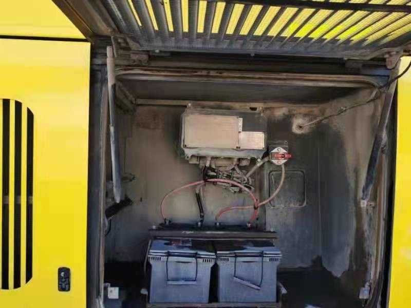 Χρησιμοποιημένο λεωφορείο Zk6110 60 οπίσθια μηχανή 2+3 Yutong Yuchai καθισμάτων λεωφορείο γύρου σχεδιαγράμματος LHD