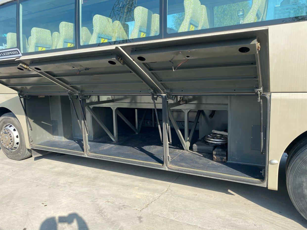 Χρυσό λεωφορείο 49 VIP πολυτέλειας λεωφορείων XML6113 λεωφορείων δράκων κάλυψη καθισμάτων λεωφορείων επιβατών καθισμάτων