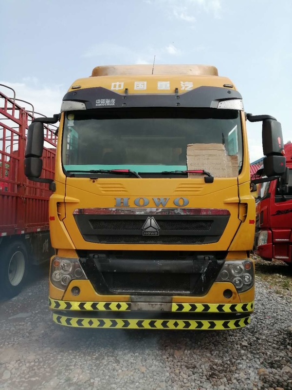 280HP ενιαίο χρησιμοποιημένο υπόλοιπος κόσμος ελαφρύ φορτηγό χεριών φορτηγών απορρίψεων φορτίου 6*2 T5G δεύτερος