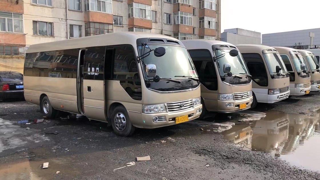 Μίνι λεωφορεία 23 μίνι πόρτα Antomatic μηχανών βενζίνης σχολικών λεωφορείων λεωφορείων Seater Toyota Coster