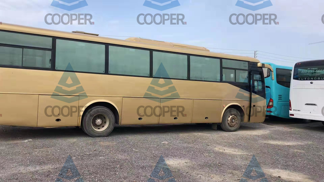 Το χρησιμοποιημένο Yutong λεωφορείο πόλεων diesel LHD δημόσιων συγκοινωνιών χρησιμοποιημένο χρησιμοποίησε το μπροστινό λεωφορείο μηχανών 51 καθισμάτων