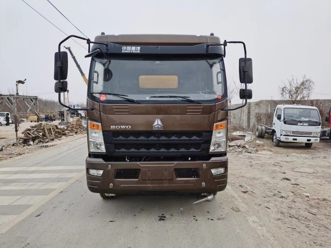 Μηχανή 170hp 7.3*2.3*2.7m βυτιοφόρων 100000L Cummins νερού ψεκαστήρων HOWO