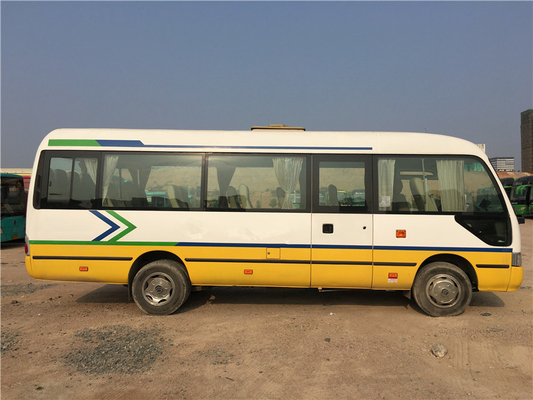 Χρησιμοποιημένη μεταφορά 19 καθίσματα 7300kg πόλεων λεωφορείων κατόχων διαρκούς εισιτήριου επιβατών Yutong από δεύτερο χέρι