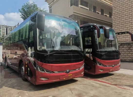 Χρησιμοποιημένο λεωφορείο μηχανή 310hp 52 αναστολή 2 πόρτες νέο Tong ZK6117 διέλευσης Yuchai 2021 έτους αερόσακων φρένων δίσκων καθισμάτων