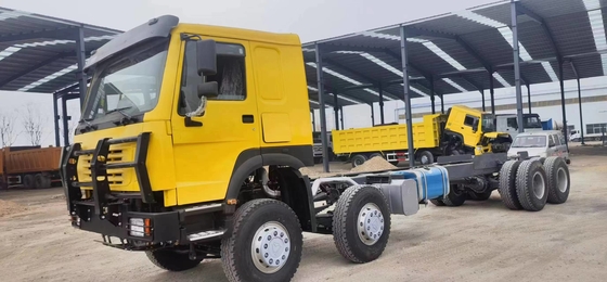 Χρησιμοποιημένα πλαίσια φορτηγών φορτίου Sinotruck Howo τρόπου Drive φορτηγών 8×4 φορτίου 11 μέτρα πολύ 12 ρόδες