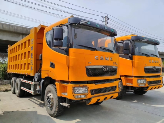 Τα χρησιμοποιημένα εμπορικά φορτηγά απορρίψεων 316hp 6×4 το πρότυπο επίπεδο κεφάλι φορτηγών απορρίψεων 10 ροδών CAMC βαρέων καθηκόντων
